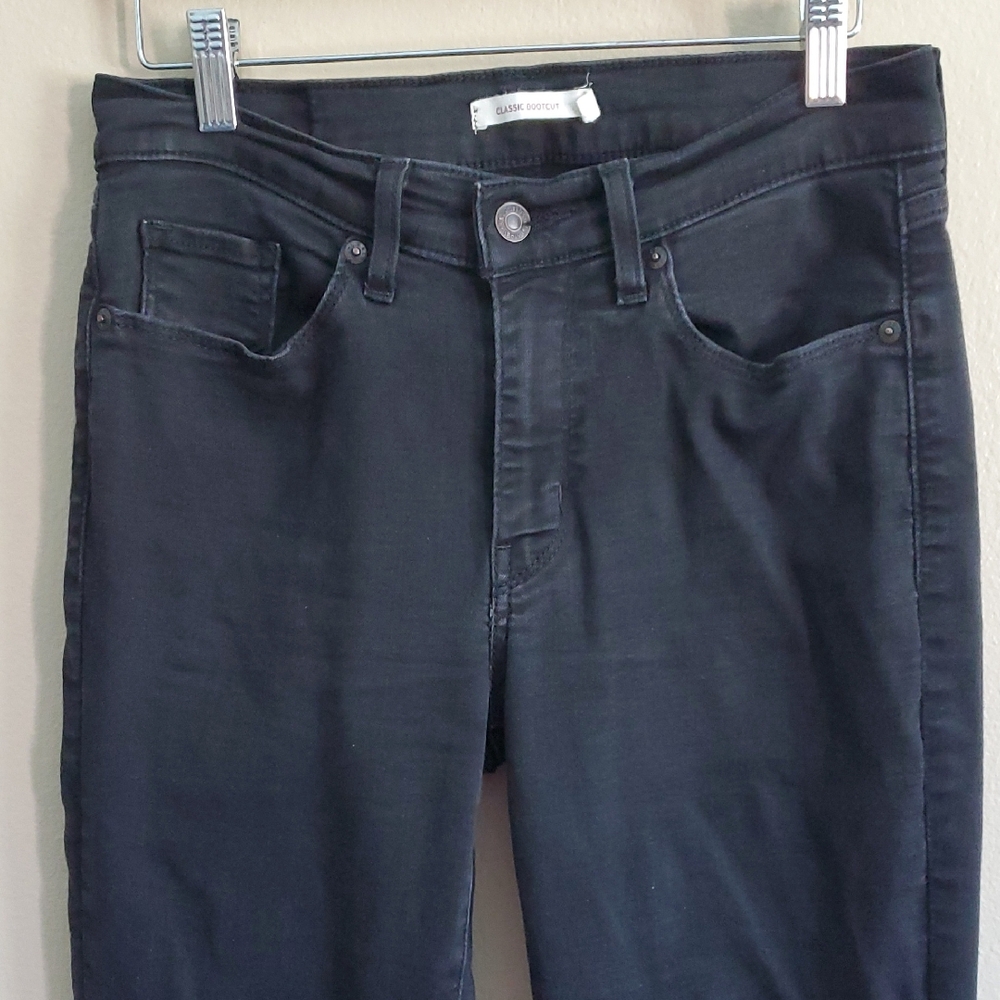 Levi's Women's Dark Blue Boot Cut Jeans Super Stretch